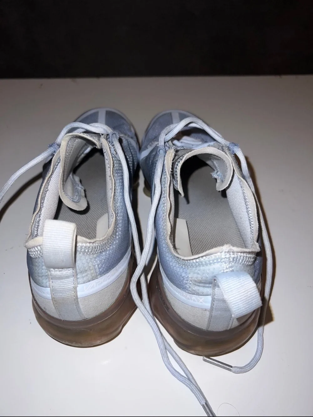 Nike Air VaporMax Indigo Fog Pure Platinum Blue AJ2617-001 Wmns 8.5 / 7Y shoes
